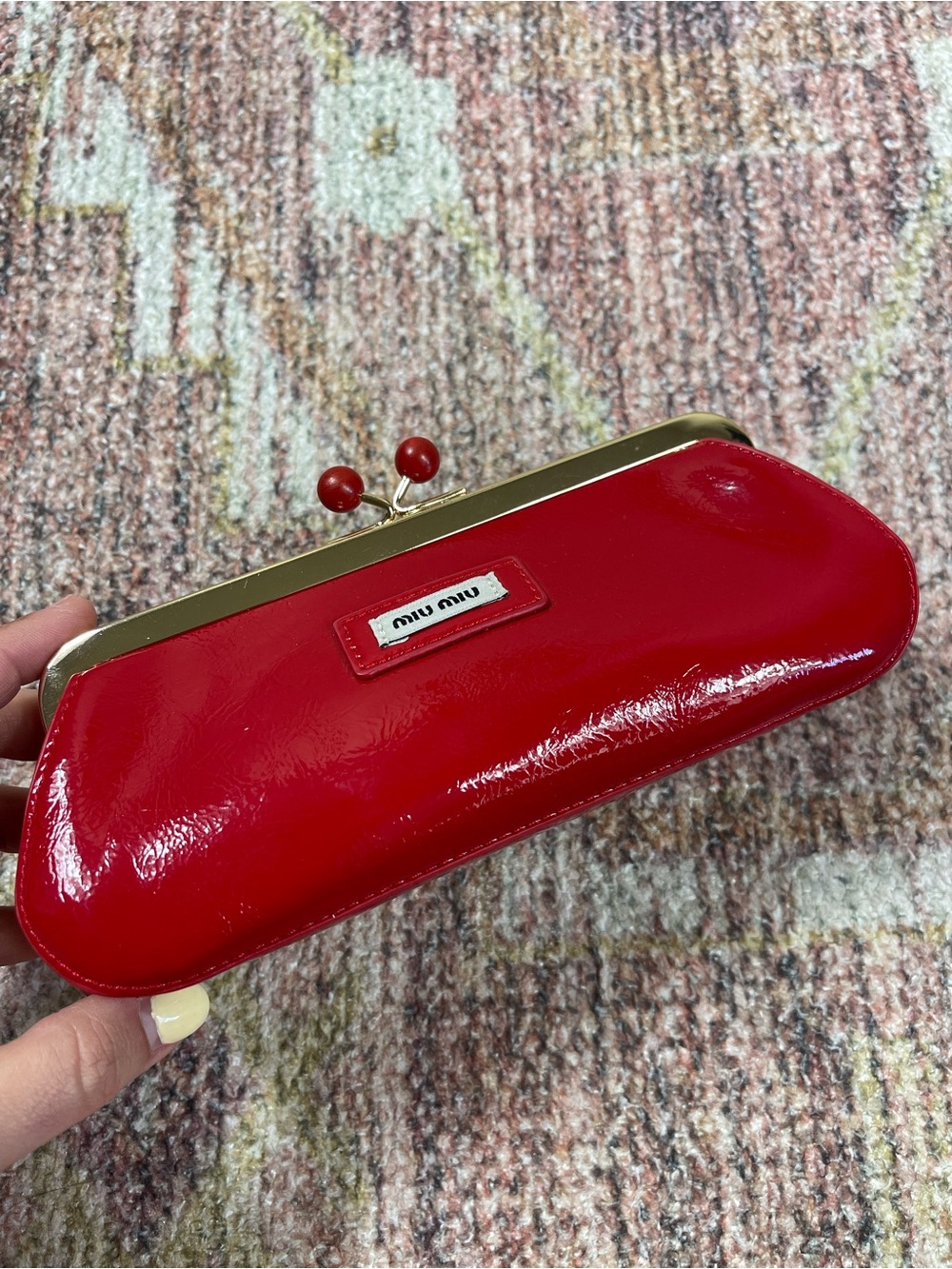 Miu Miu Red Patent Leather Kiss-Lock Clutch - Picture 5 of 9